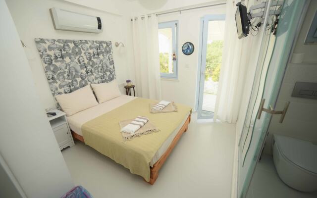 Aspasia House Hotel