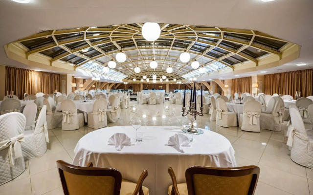 Dioscuri Bay Palace Hotel