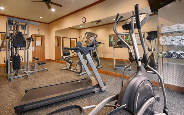 Comfort Inn & Suites