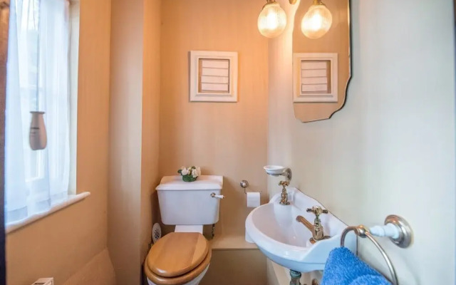 Cliftons Cottage, Clare