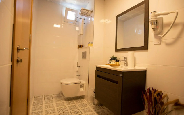 Urla 1867 Hotel