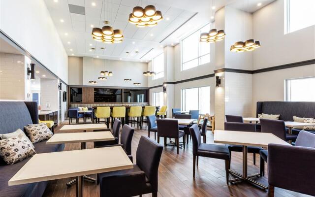Hampton Inn & Suites by Hilton Quebec City Beauport