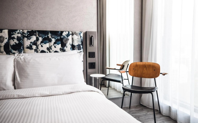 Page148, Page Hotel