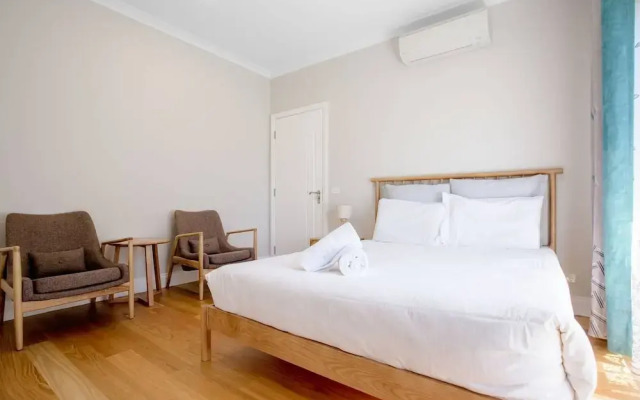 Lux Style 4BR Townhouse@ashwood