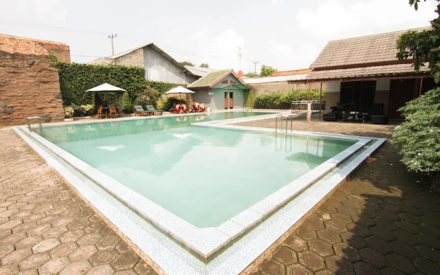 Grand Ciwareng Inn