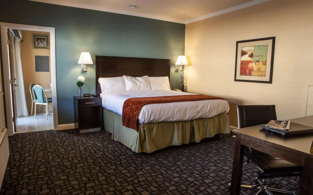 Marinwood Inn & Suites