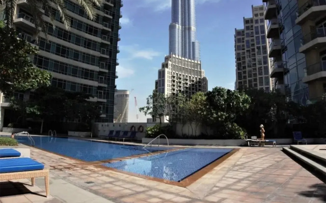 Modern Apartment Great View of Burj Khalifa!
