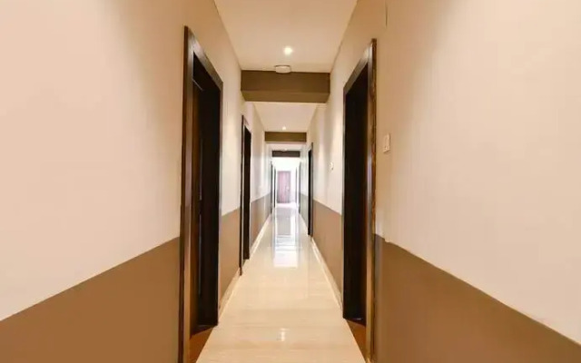 Fabhotel Penthouse