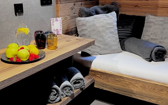 Kaiserlodge für 8 mit Sauna & Whirlpool