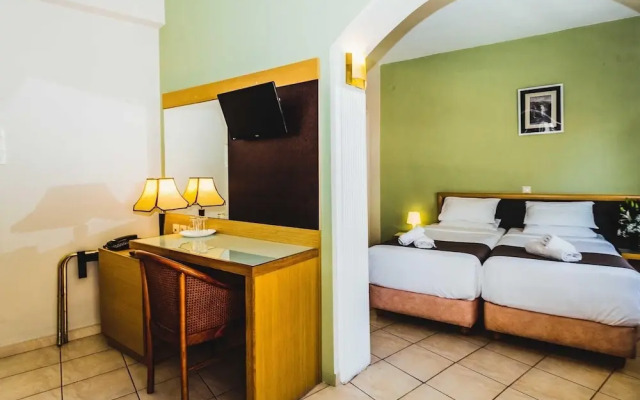 Deluxe Getaway With Balcony And Amazing View 1 Bedroom Apts