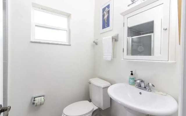 Seaside Bungalow - Three Bedroom Home