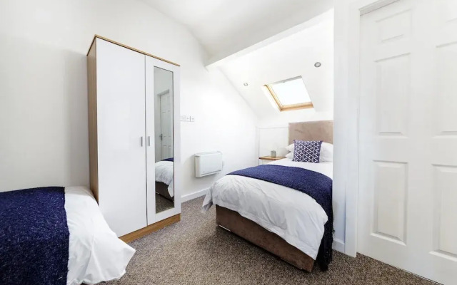 Mclaren House Seahouses