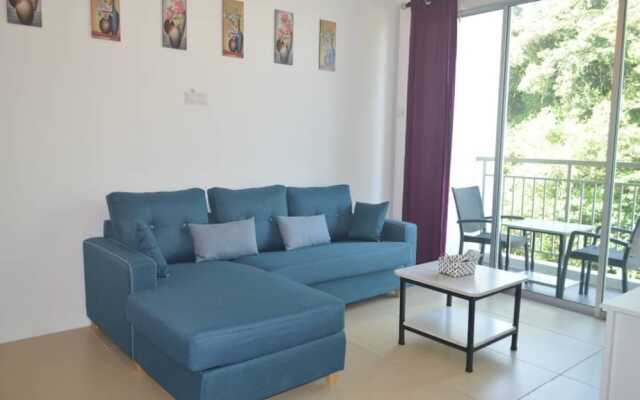 My 3 Rooms Apartment at Golden Hills