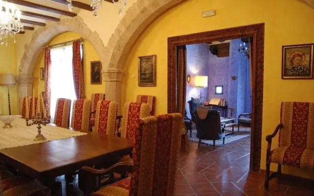 Aparthotel Don Iñigo de Aragón