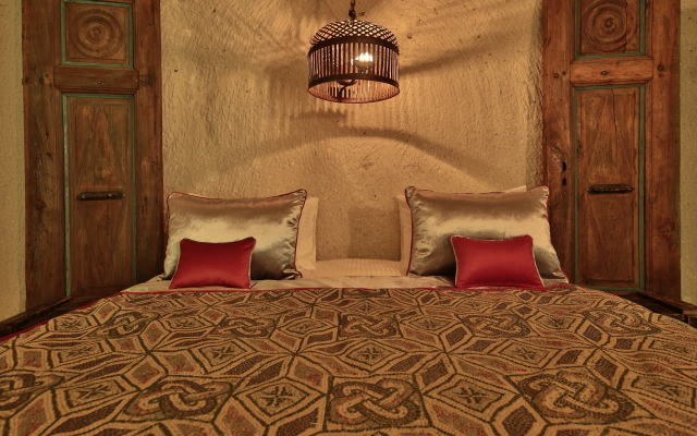 The Owl Cave Hotel