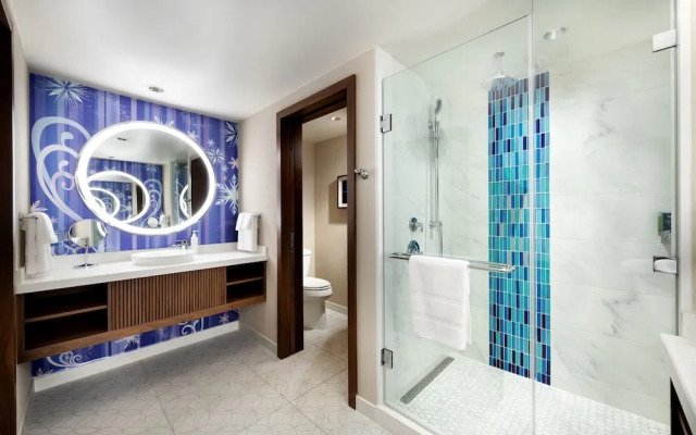 The Villas At The Disneyland Hotel