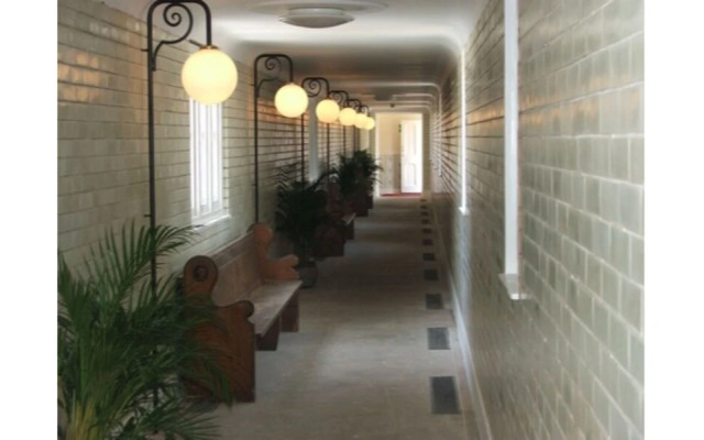 Albert Cottage Hotel