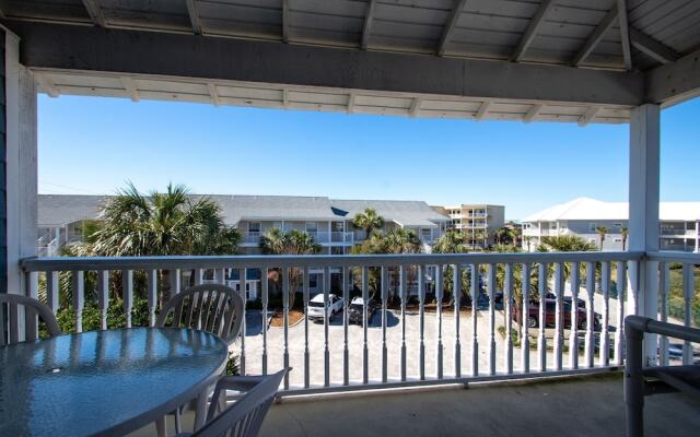 Summer Breeze 312 1 Bedroom Condo by RedAwning