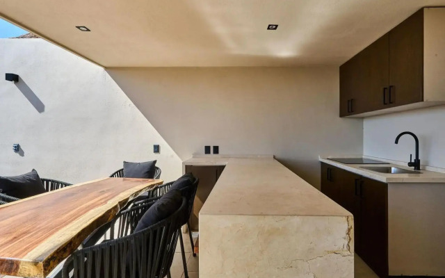 Bakal Residence By Lockey