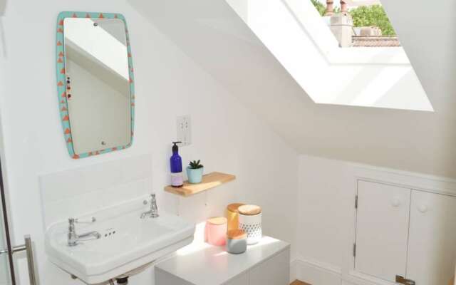 3 Bedroom Victorian House With Stunning Views
