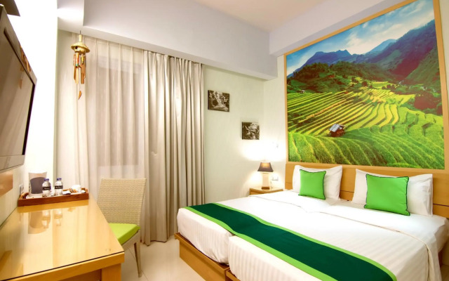 Rhadana Hotel