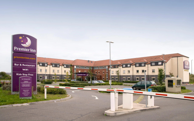 Premier Inn Heathrow Airport - M4/J4