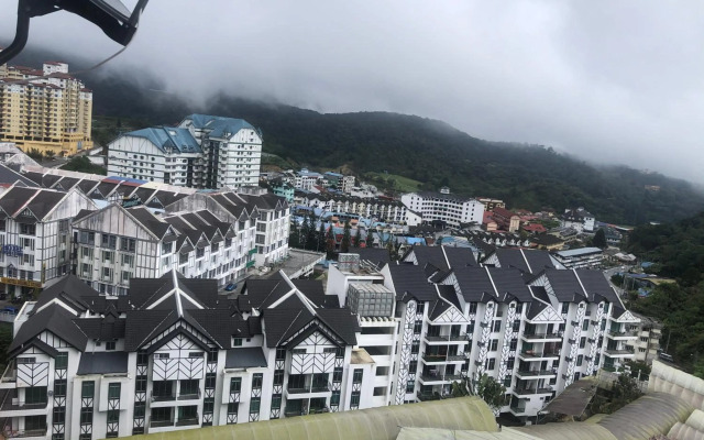 Ramadhina Eagle Eye View Home2stay Emerald Avenue