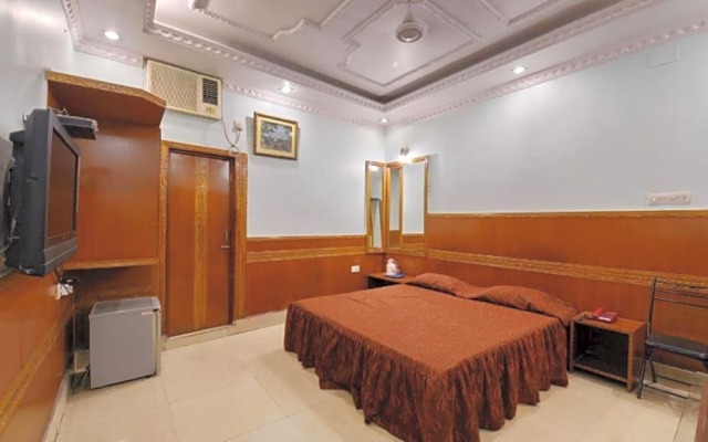 Hotel Heera
