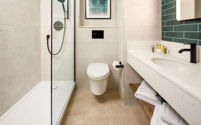 Delta Hotels by Marriott Warwick
