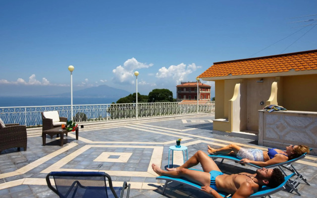 Johanna Park Hotel