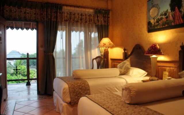 Omah Sinten Heritage Hotel & Resto – Guest Rooms – Surakarta
