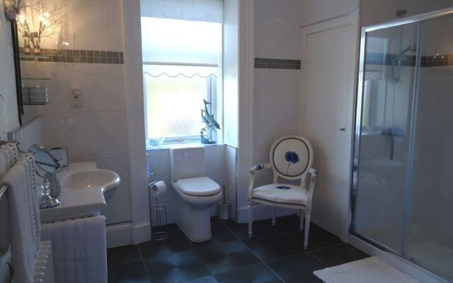Northcliff Manor