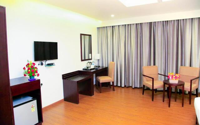 Triguna Clarks Inn