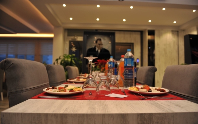Confort Airport Hotel