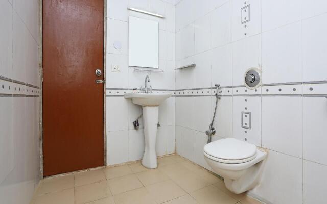 OYO Flagship 4877 Aradhya residency