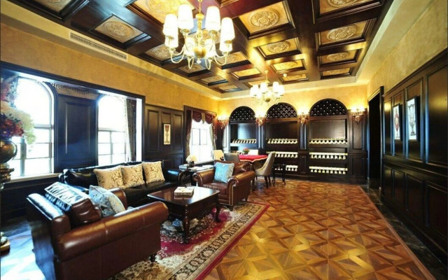 Yunjing Holiday Hotel