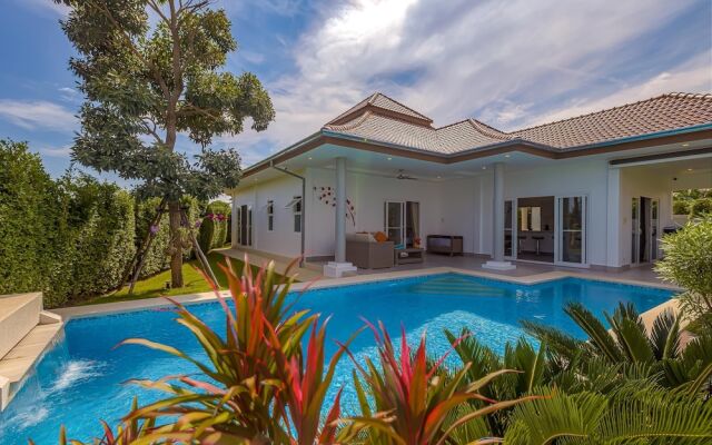Modern 3 Bedroom Pool Villa MP67