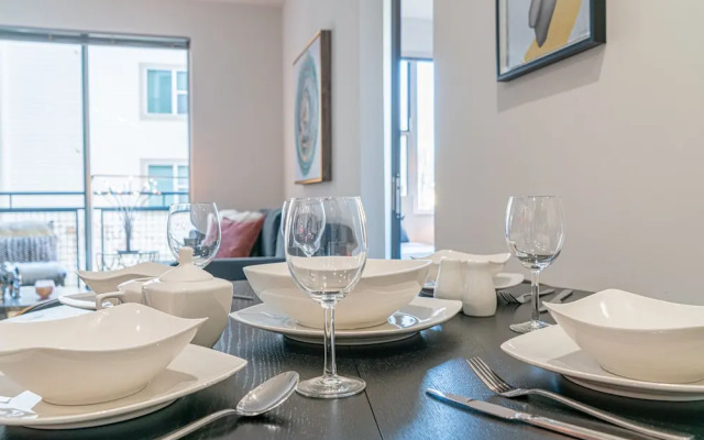 Washington DC Luxury Suites by H