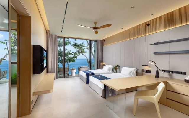 The Aquila Villa
