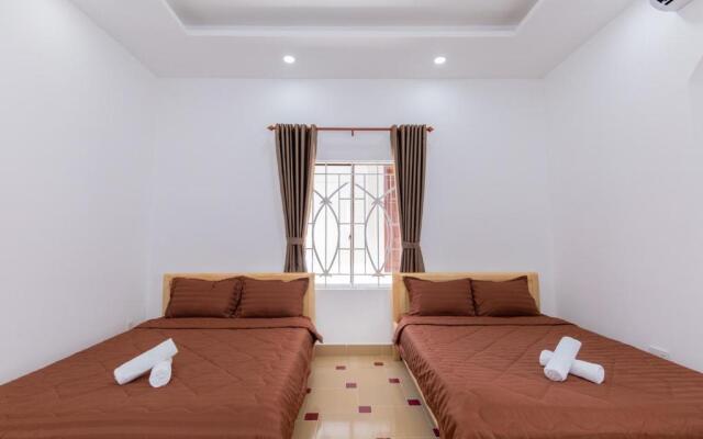 Ruby Villa F1