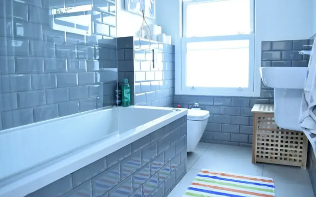 Newly Refurbished 2 Bedroom Property in Peckham
