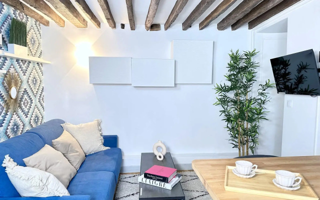 1612 B - Best deal in Pigalle