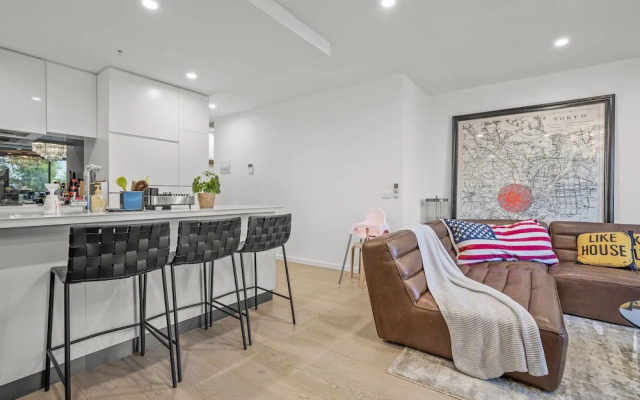 StayAU Modern Townhouse