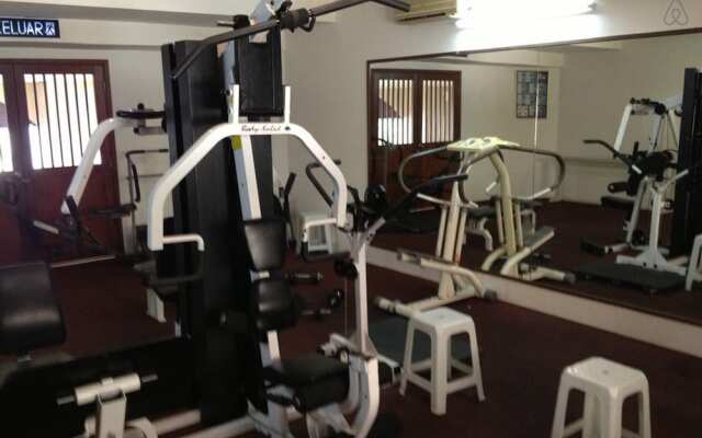 Cozy Mansion One Suite at Georgetown