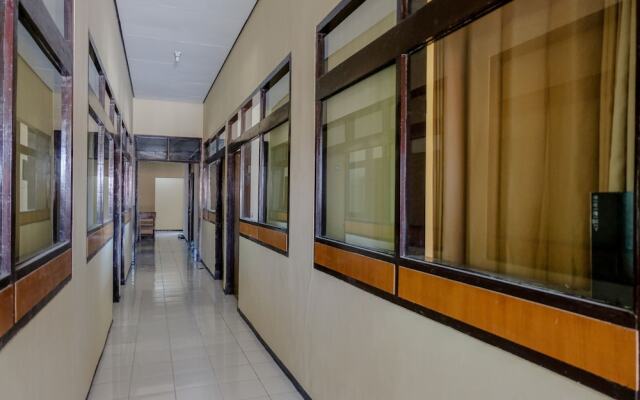 Uniga Malang Family Residence by OYO Rooms