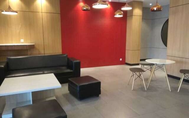 Comfy Studio Apartment At Taman Melati Jatinangor