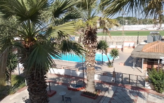 Miranta Hotel - Apartments & Studios