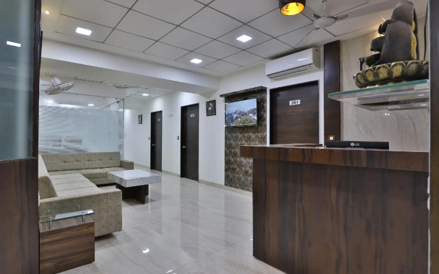 Hotel Acropole Inn By OYO Rooms