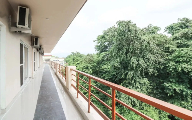 Jhanvi Yoga Dham by OYO Rooms