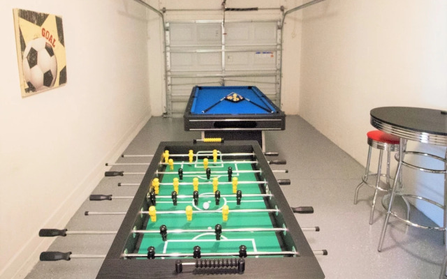 Lucaya Vacation Homes